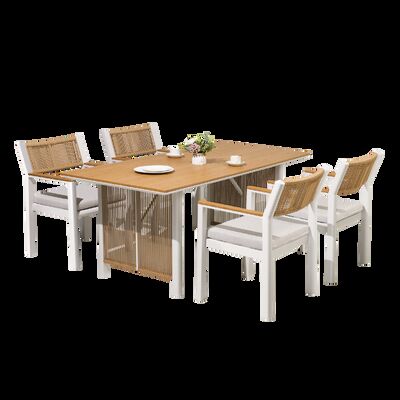 粉体塗装アルミニウムフレームと5年保証付き、屋外用おもてなし向け、カスタマイズ可能なラタン色デッキダイニングセット